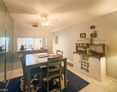 6136 Whiskey Creek Drive - Photo Thumbnail 5