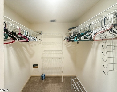 6136 Whiskey Creek Drive - Photo Thumbnail 9
