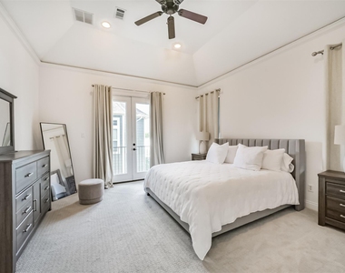 2016 Sabine Street - Photo Thumbnail 18