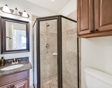 2016 Sabine Street - Photo Thumbnail 27