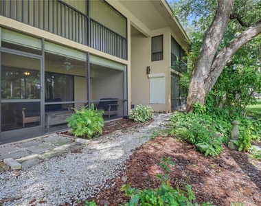 7115 Lakeridge Court - Photo Thumbnail 23