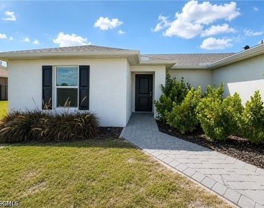 2728 Ne 5th Place - Photo Thumbnail 23