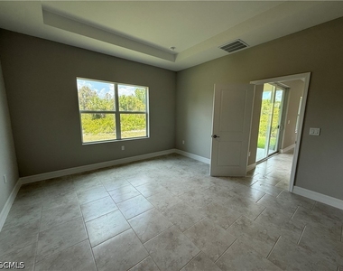 3607 62nd Street W - Photo Thumbnail 13