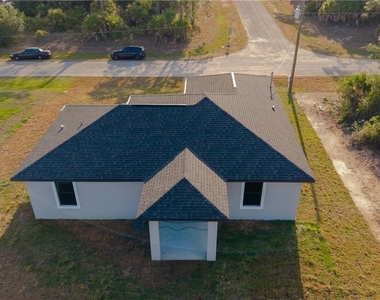 1476 Rugby Lane - Photo Thumbnail 2