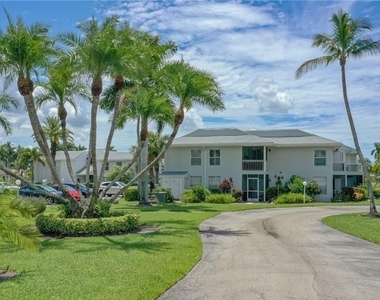 7105 Quail Run Court W - Photo Thumbnail 4