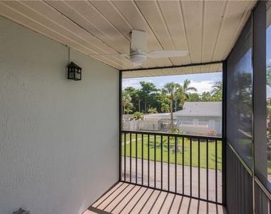 7105 Quail Run Court W - Photo Thumbnail 12