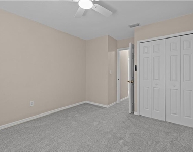 7105 Quail Run Court W - Photo Thumbnail 19