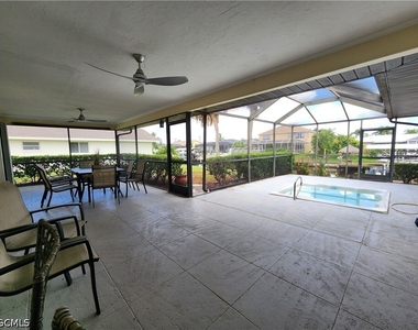 1822 Se 11th Terrace - Photo Thumbnail 38