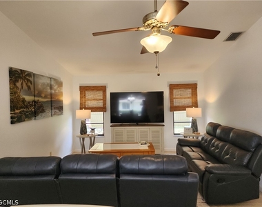 1822 Se 11th Terrace - Photo Thumbnail 26