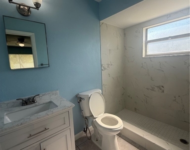 257 Cape Coral Parkway E - Photo Thumbnail 17
