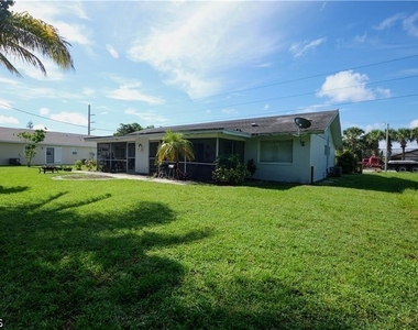 257 Cape Coral Parkway E - Photo Thumbnail 21