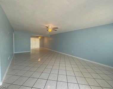 257 Cape Coral Parkway E - Photo Thumbnail 6