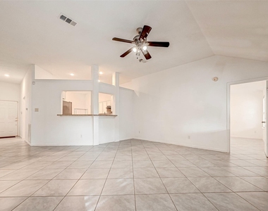 2911 Killdeer Lane - Photo Thumbnail 14