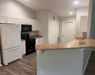 2329 Nw 31st Street - Photo Thumbnail 1