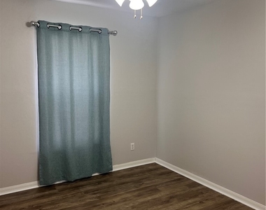 2329 Nw 31st Street - Photo Thumbnail 13