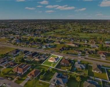 1133 Sw Trafalgar Parkway - Photo Thumbnail 16