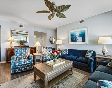 11261 Jacana Court - Photo Thumbnail 5
