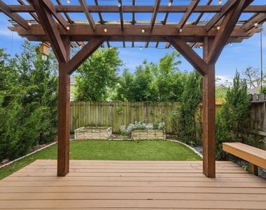 1007 Kern Street - Photo Thumbnail 1