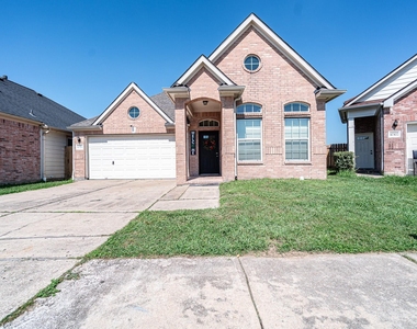 10306 Gerlach Street - Photo Thumbnail 1