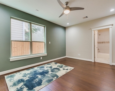 1244 W 26th Street - Photo Thumbnail 6