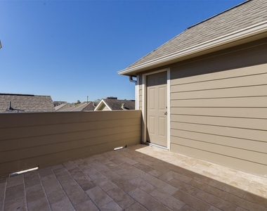 1244 W 26th Street - Photo Thumbnail 44