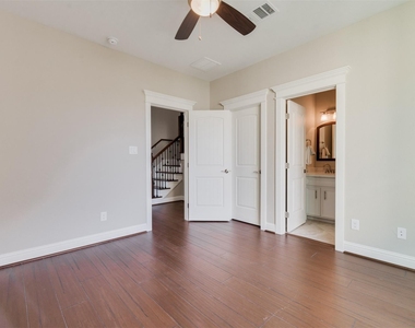 1244 W 26th Street - Photo Thumbnail 28