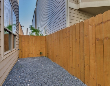 1244 W 26th Street - Photo Thumbnail 49