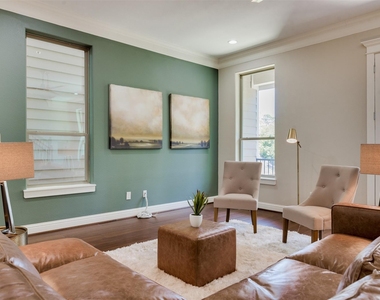 1244 W 26th Street - Photo Thumbnail 20