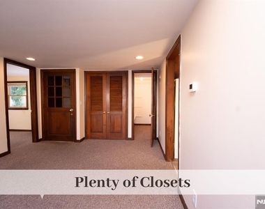 54 Glen - Photo Thumbnail 4