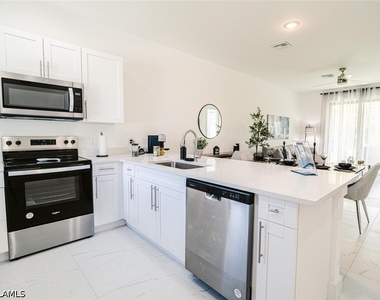 243 Pennfield Street - Photo Thumbnail 5