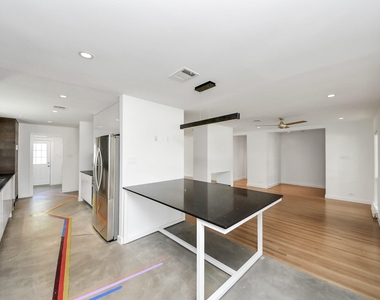 7610 Highmeadow Drive - Photo Thumbnail 27