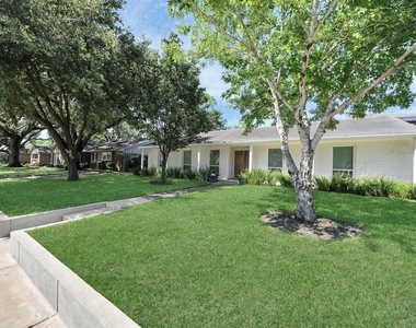 7610 Highmeadow Drive - Photo Thumbnail 5