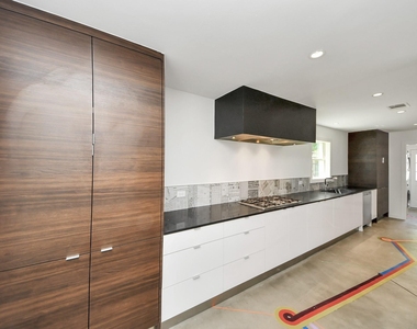 7610 Highmeadow Drive - Photo Thumbnail 25
