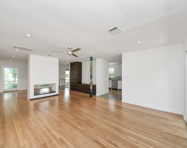 7610 Highmeadow Drive - Photo Thumbnail 18