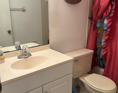 9285 Lake Park Drive - Photo Thumbnail 19