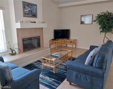 449 Dundee Court - Photo Thumbnail 12