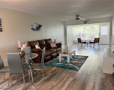 190 Palm Drive - Photo Thumbnail 1