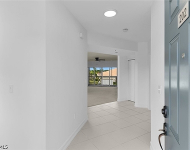 7835 Regal Heron Circle - Photo Thumbnail 2
