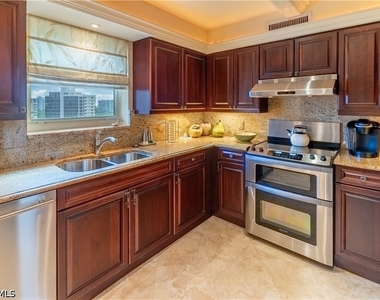 10701 Gulf Shore Drive - Photo Thumbnail 13