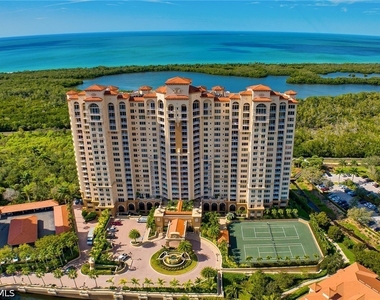 6597 Nicholas Boulevard - Photo Thumbnail 19
