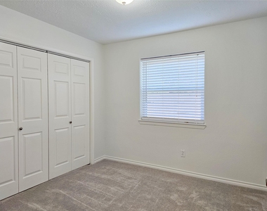 10615 Heatherford Drive - Photo Thumbnail 17