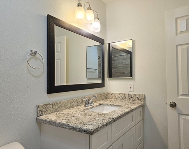 10615 Heatherford Drive - Photo Thumbnail 18