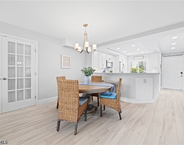 10684 Gulf Shore Drive - Photo Thumbnail 11