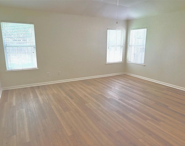 15318 Marlowe Grove Drive - Photo Thumbnail 21
