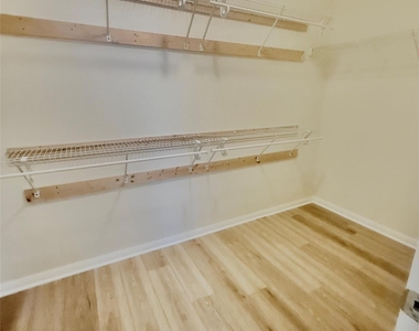 15318 Marlowe Grove Drive - Photo Thumbnail 23