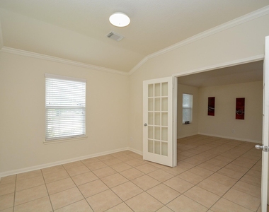 15318 Marlowe Grove Drive - Photo Thumbnail 6