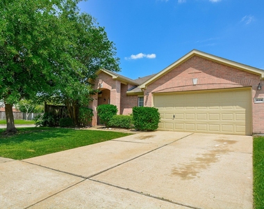 15318 Marlowe Grove Drive - Photo Thumbnail 1