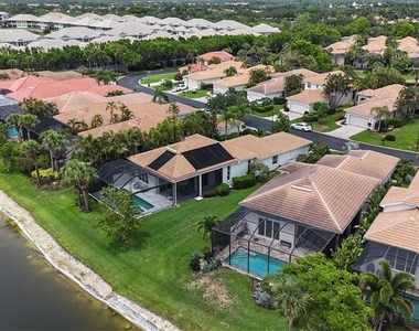 8541 Pepper Tree Way - Photo Thumbnail 37