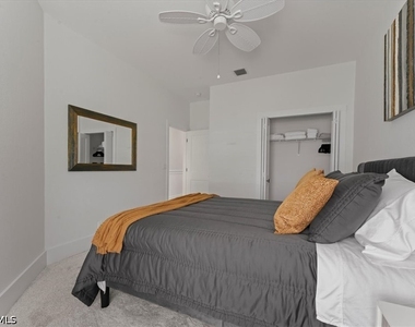 8541 Pepper Tree Way - Photo Thumbnail 27