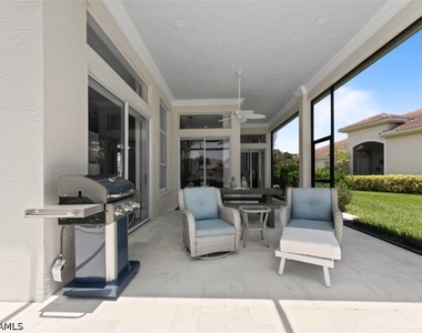 8541 Pepper Tree Way - Photo Thumbnail 19
